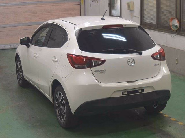 MAZDA MAZDA2