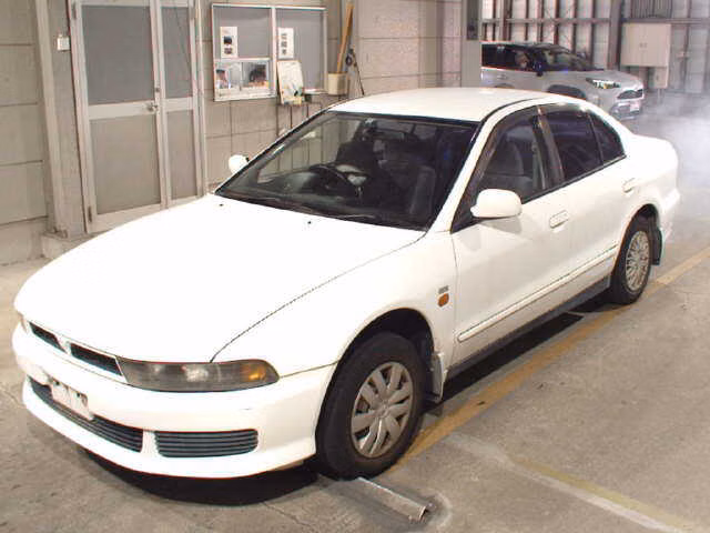 MITSUBISHI GALANT