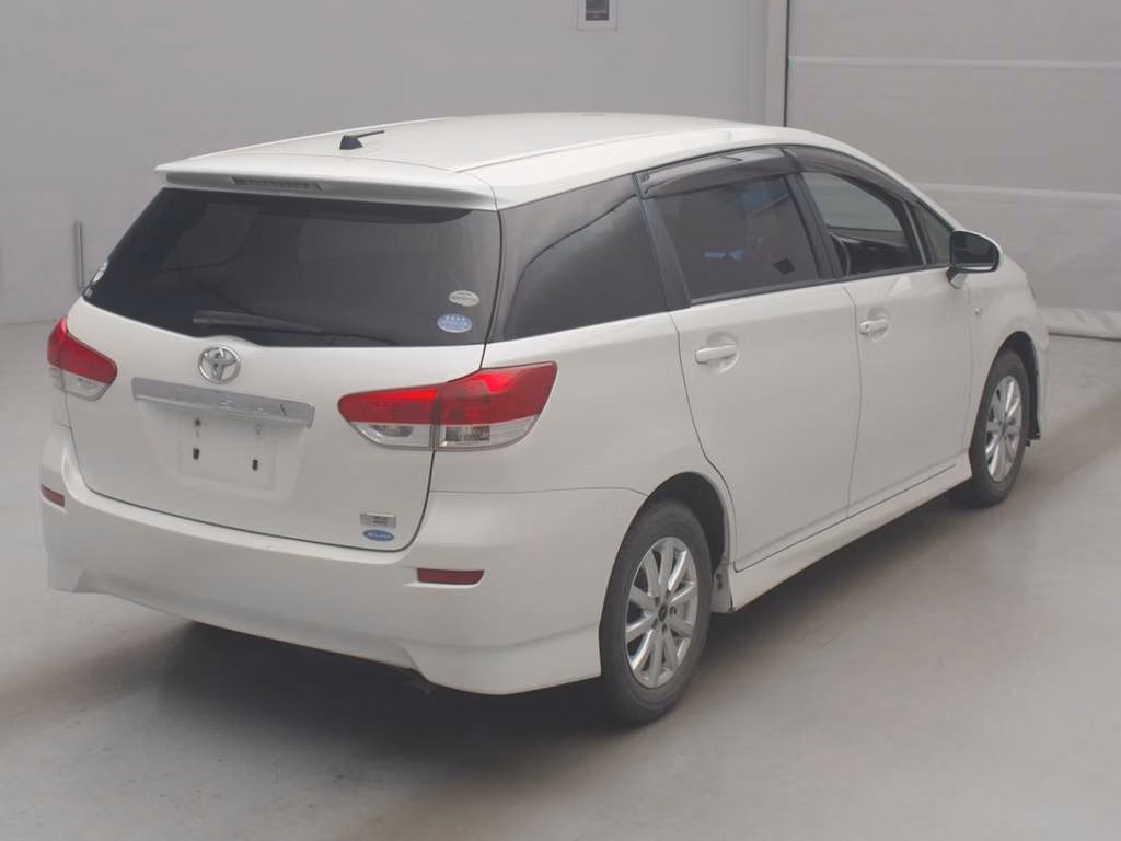 TOYOTA WISH