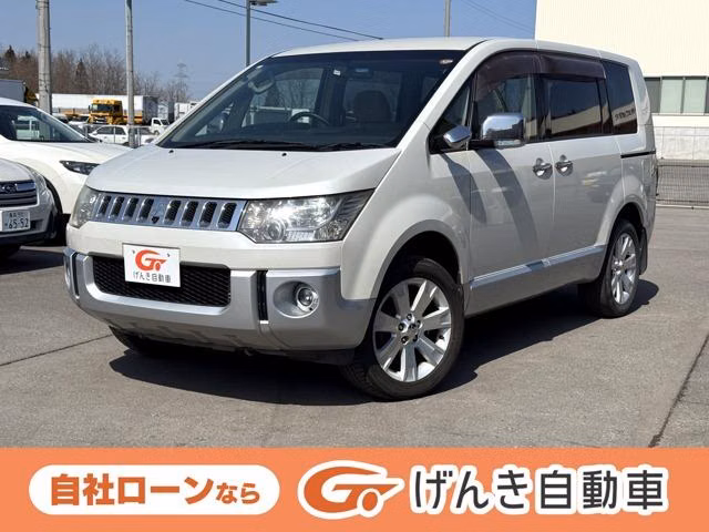 MITSUBISHI DELICA D:5