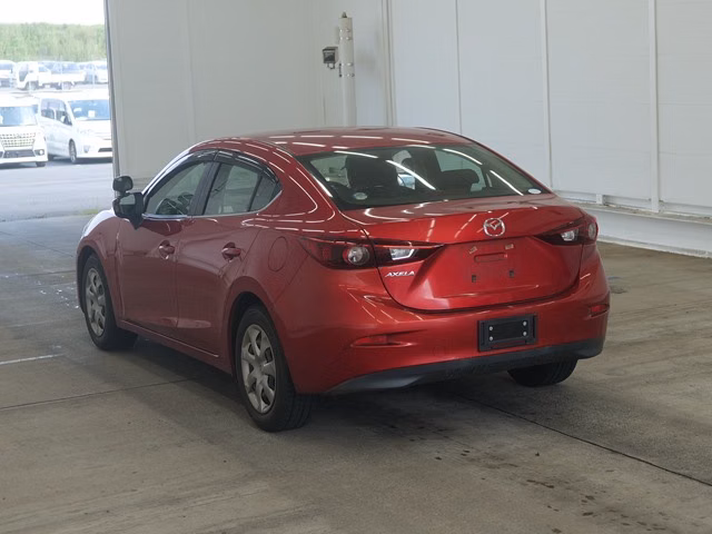 MAZDA AXELA