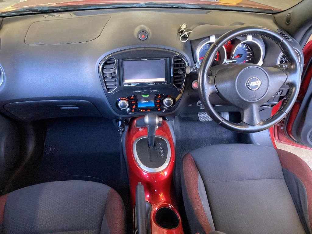 NISSAN JUKE