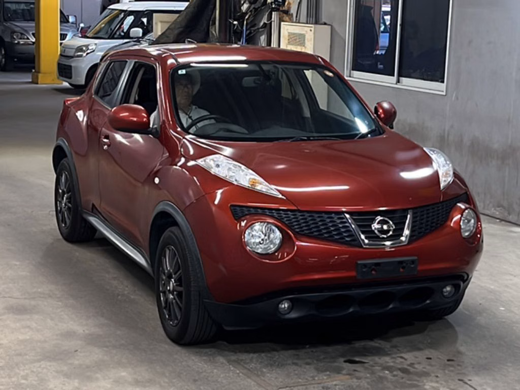 NISSAN JUKE