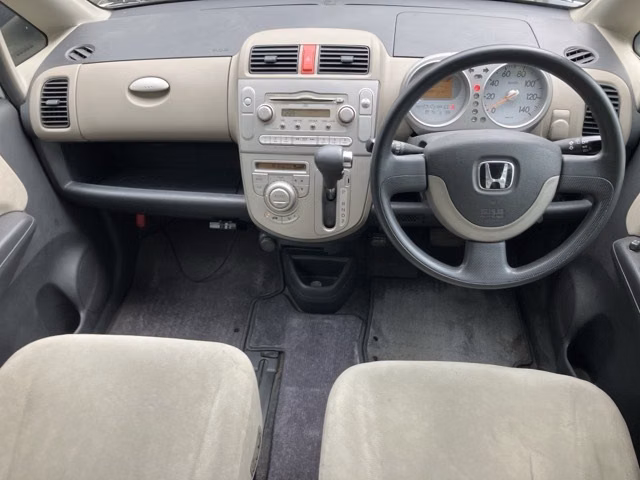 HONDA LIFE