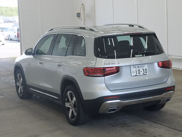 MERCEDES-BENZ GLB-CLASS