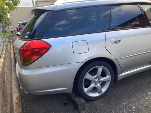 SUBARU LEGACY