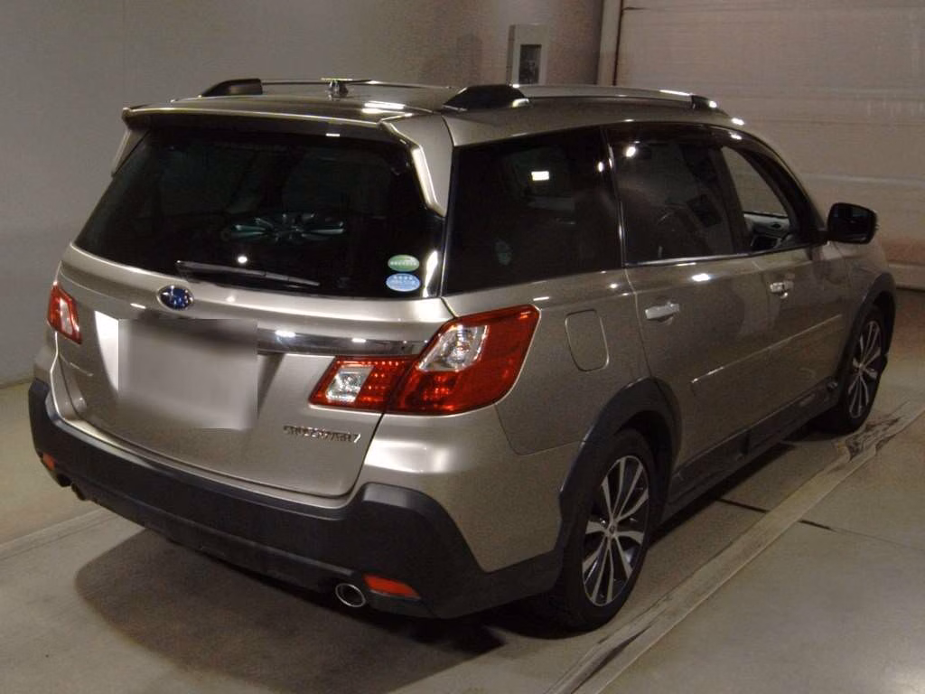 SUBARU EXIGA CROSSOVER 7