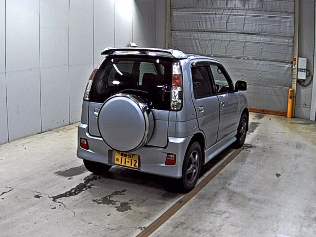 DAIHATSU TERIOS KID