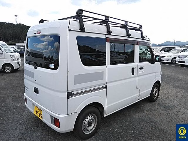 MITSUBISHI MINICAB