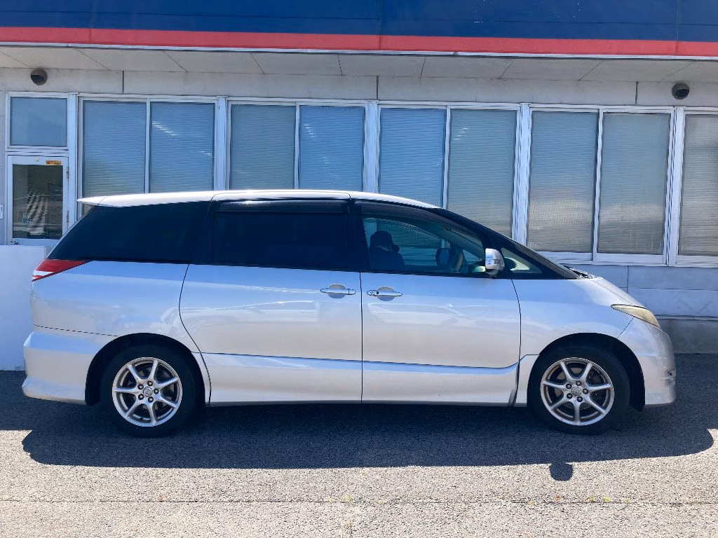 TOYOTA ESTIMA