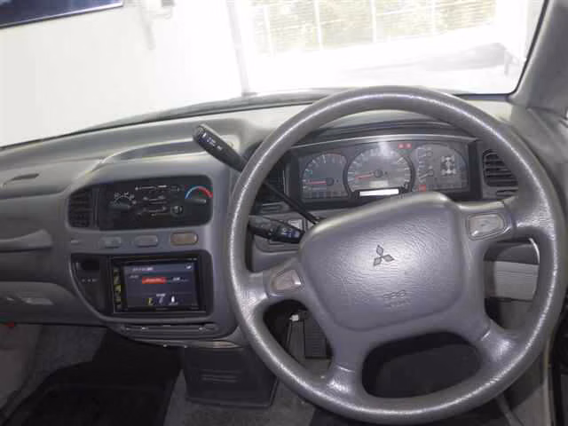 MITSUBISHI DELICA
