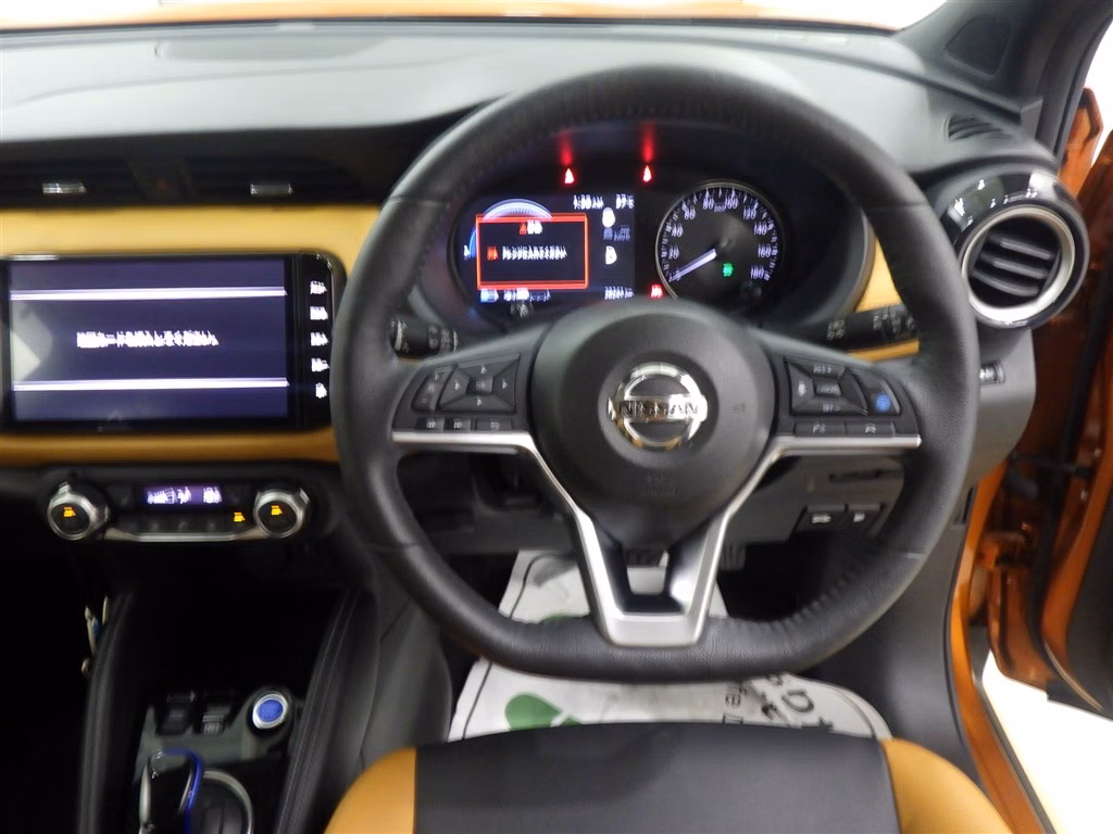 NISSAN KICKS