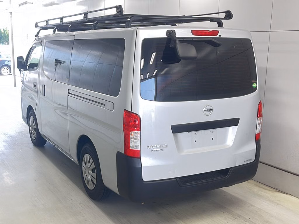 NISSAN NV350 CARAVAN