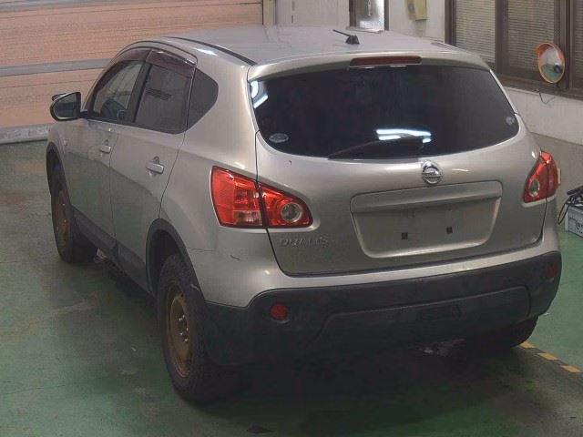 NISSAN DUALIS