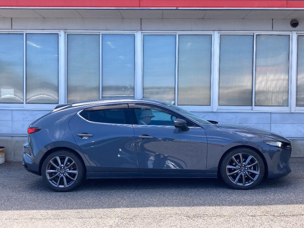 MAZDA MAZDA3