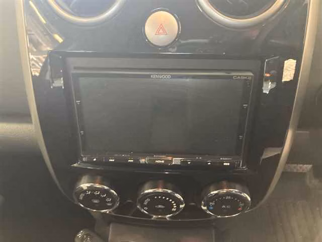 MAZDA VERISA