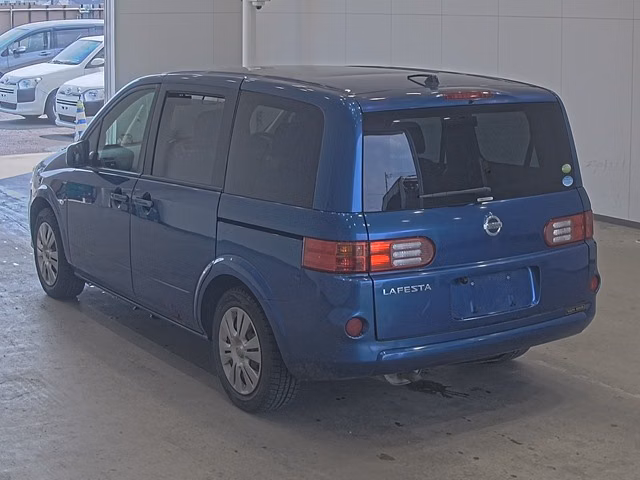 NISSAN LAFESTA