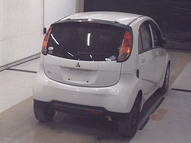 MITSUBISHI I