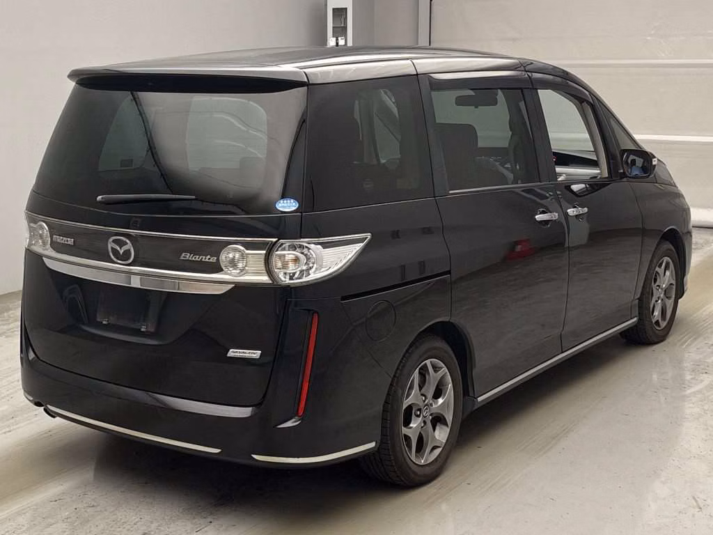 MAZDA BIANTE