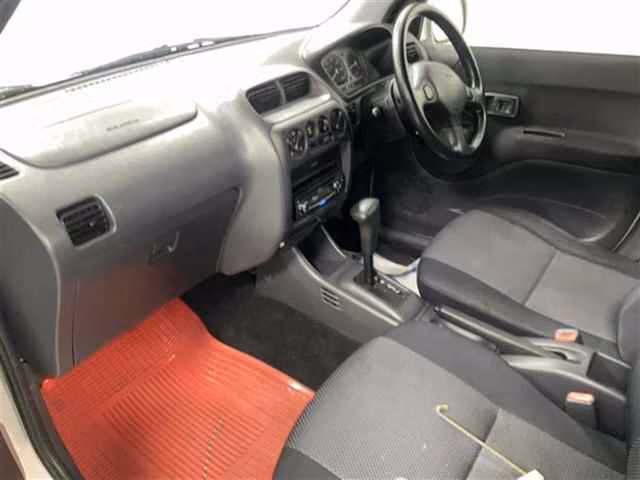 DAIHATSU TERIOS KID
