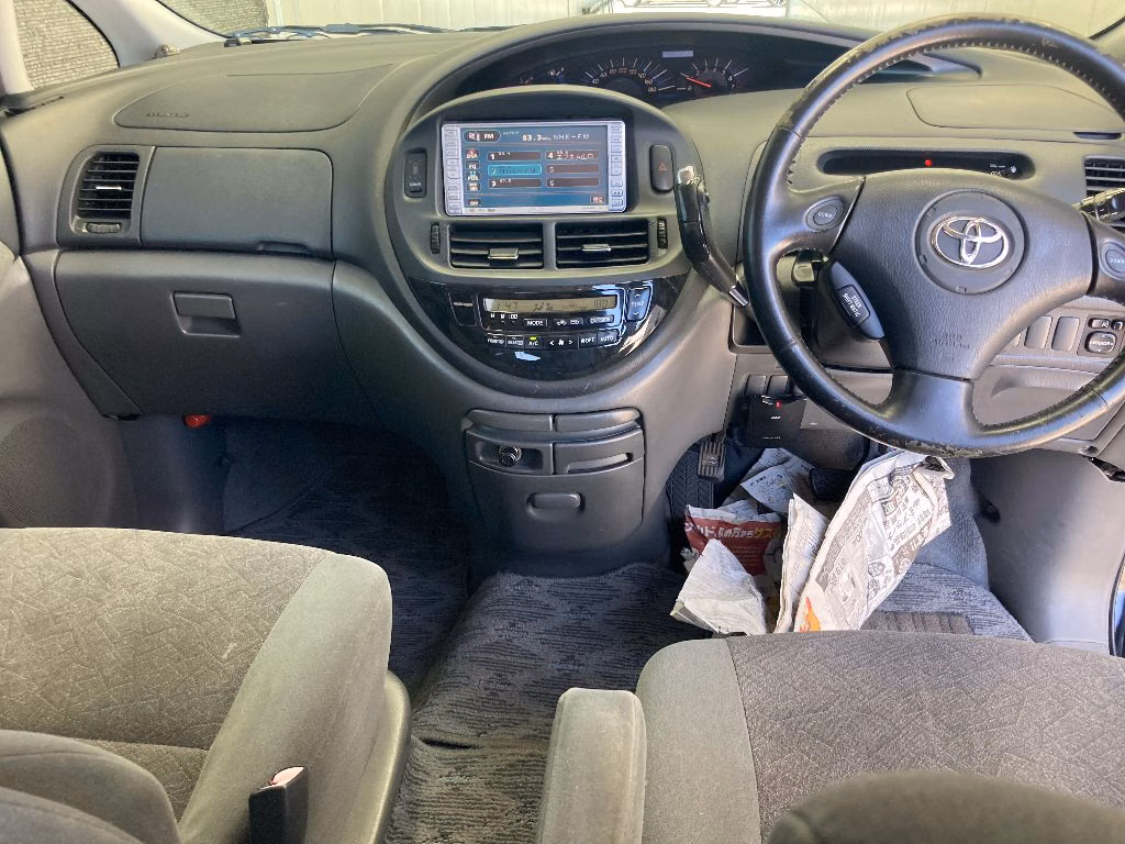 TOYOTA ESTIMA