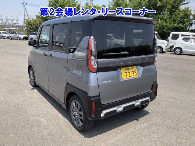 MITSUBISHI DELICA MINI