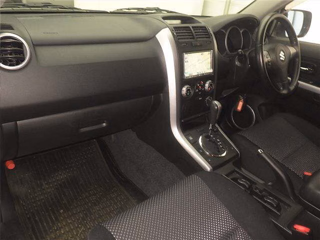 SUZUKI ESCUDO