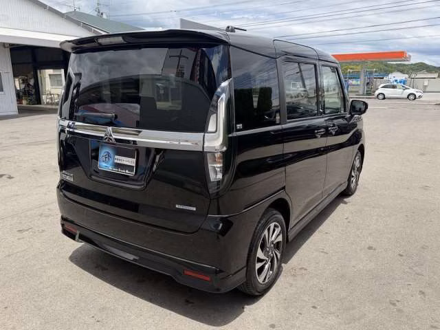 MITSUBISHI DELICA D:2