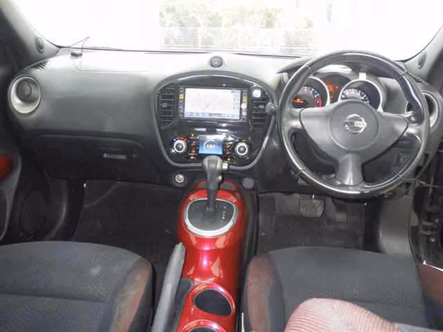 NISSAN JUKE
