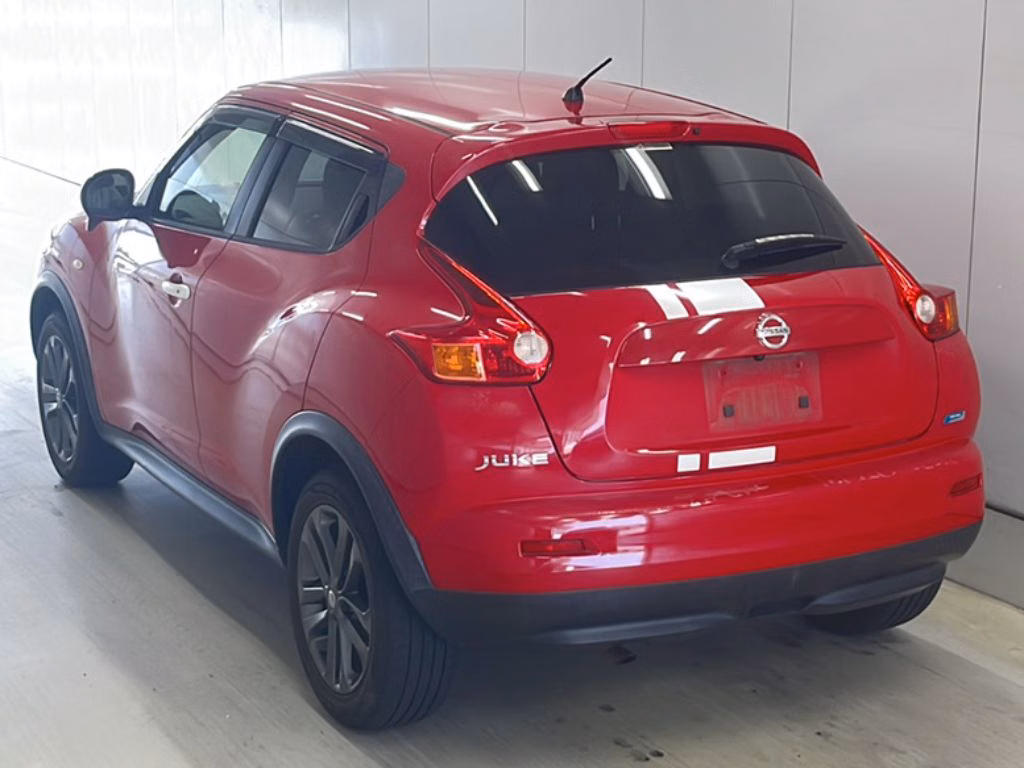 NISSAN JUKE