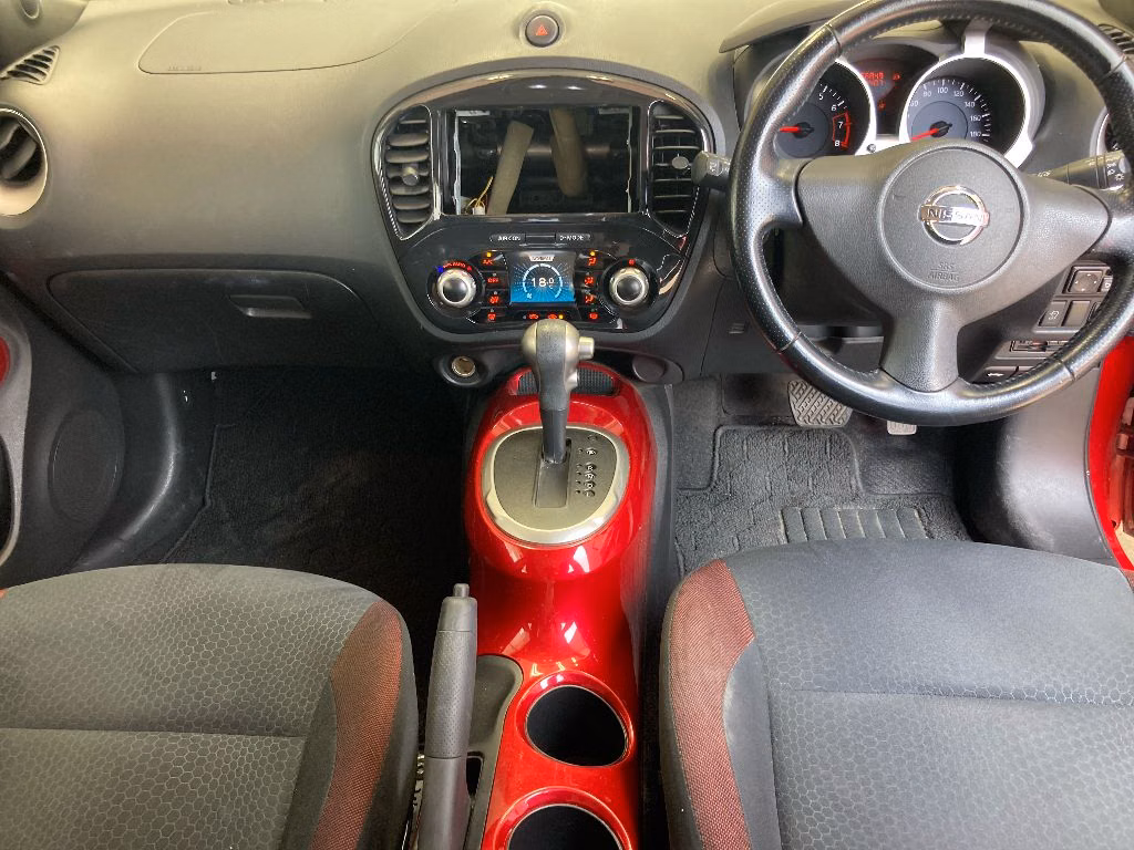 NISSAN JUKE