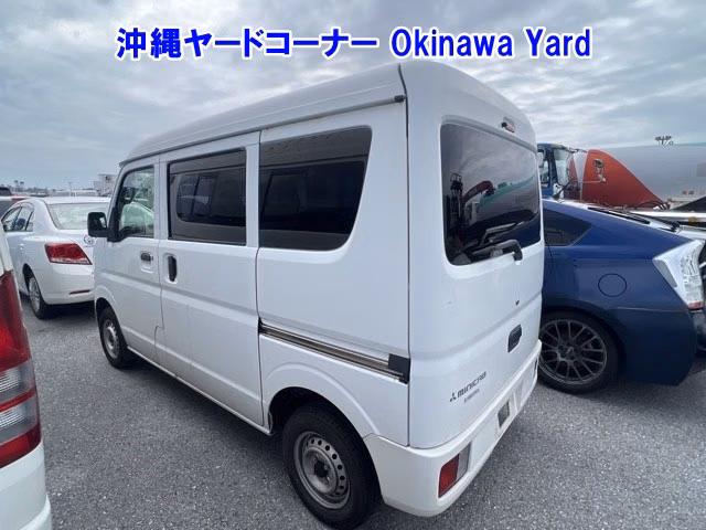 MITSUBISHI MINICAB