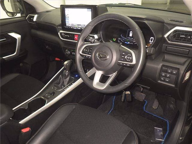 DAIHATSU ROCKY