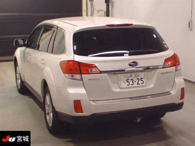 SUBARU OUTBACK