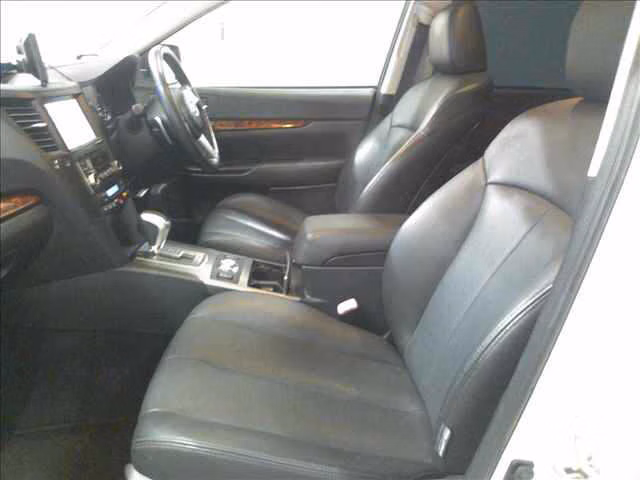 SUBARU OUTBACK