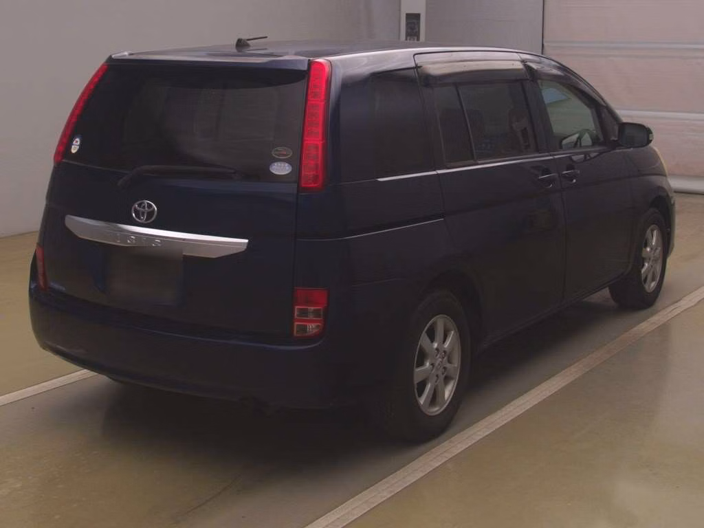 TOYOTA ISIS