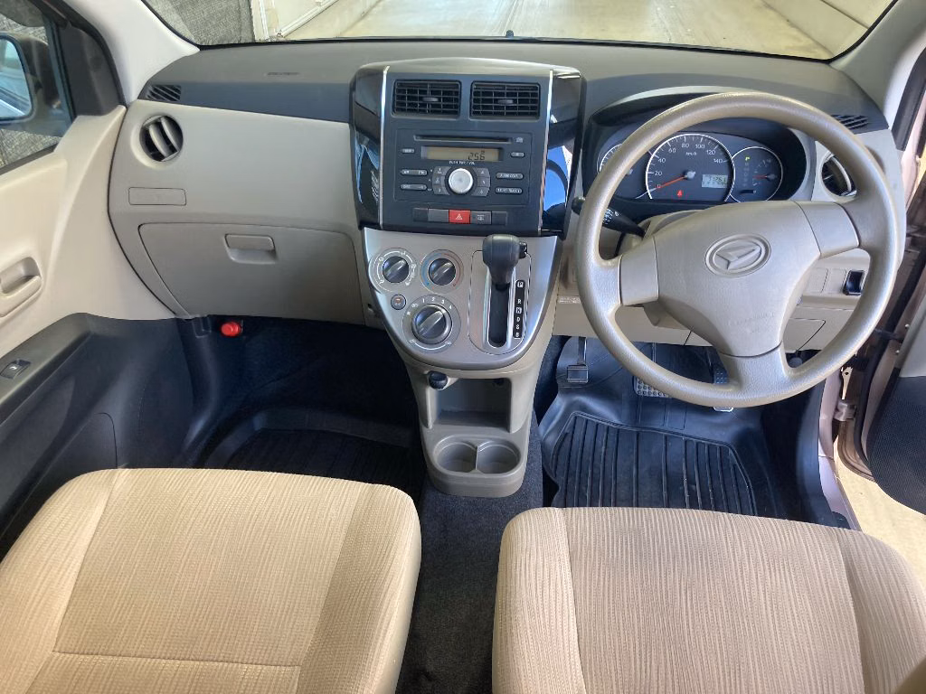 DAIHATSU MIRA