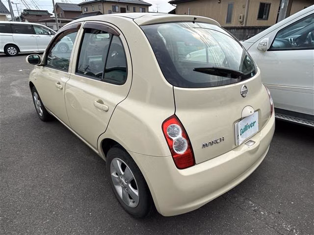 NISSAN MARCH