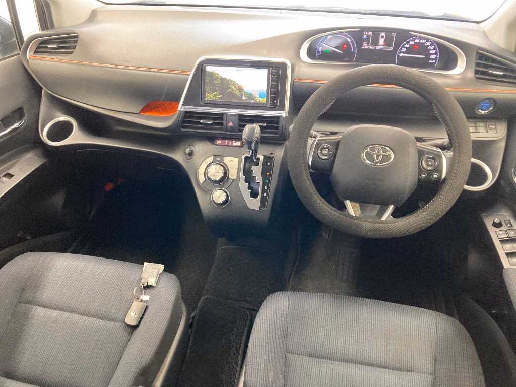 TOYOTA SIENTA
