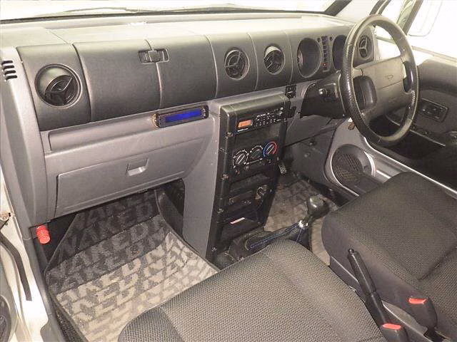 DAIHATSU NAKED