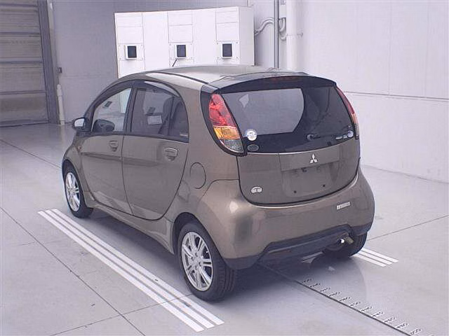MITSUBISHI I