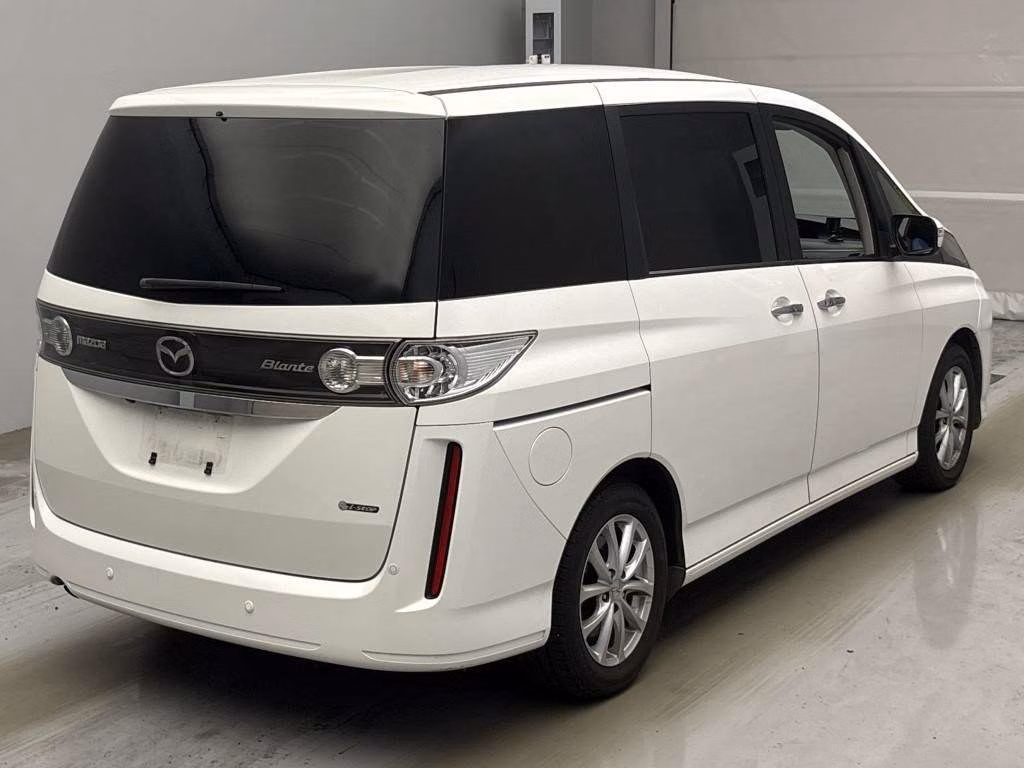 MAZDA BIANTE