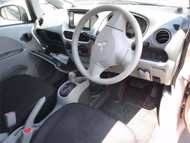 MITSUBISHI I