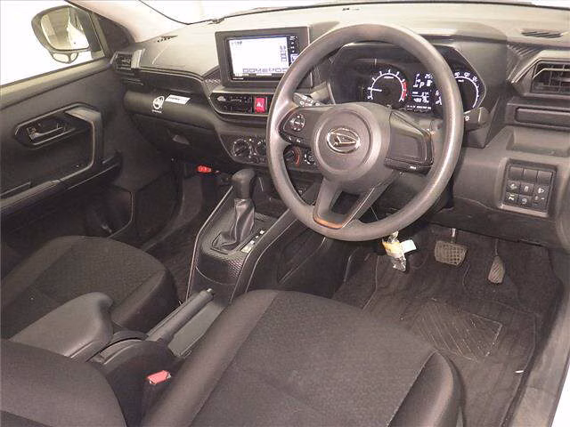 DAIHATSU ROCKY