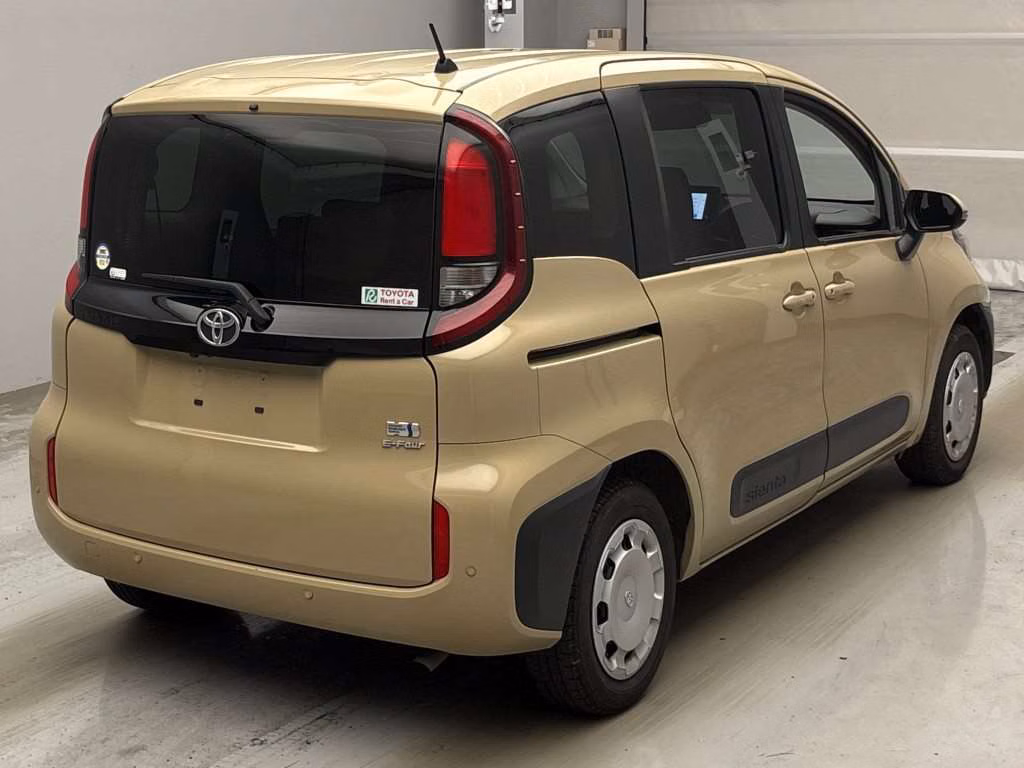 TOYOTA SIENTA