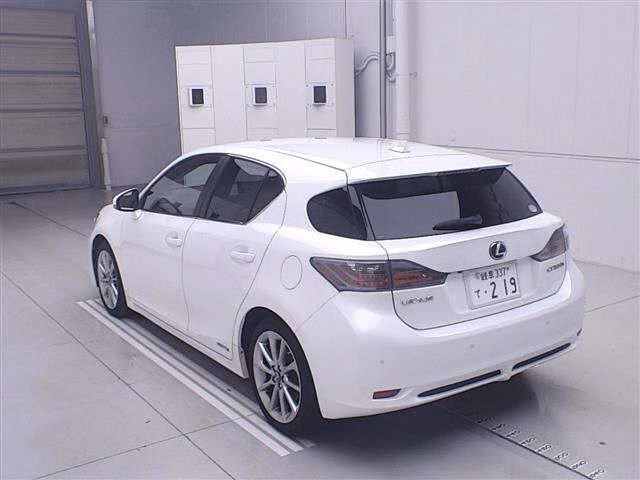 LEXUS CT200H