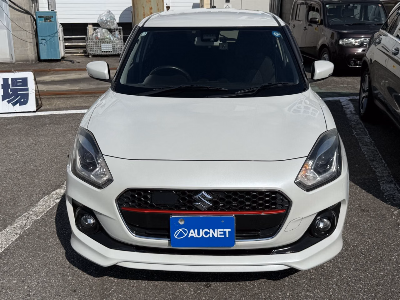 SUZUKI SWIFT