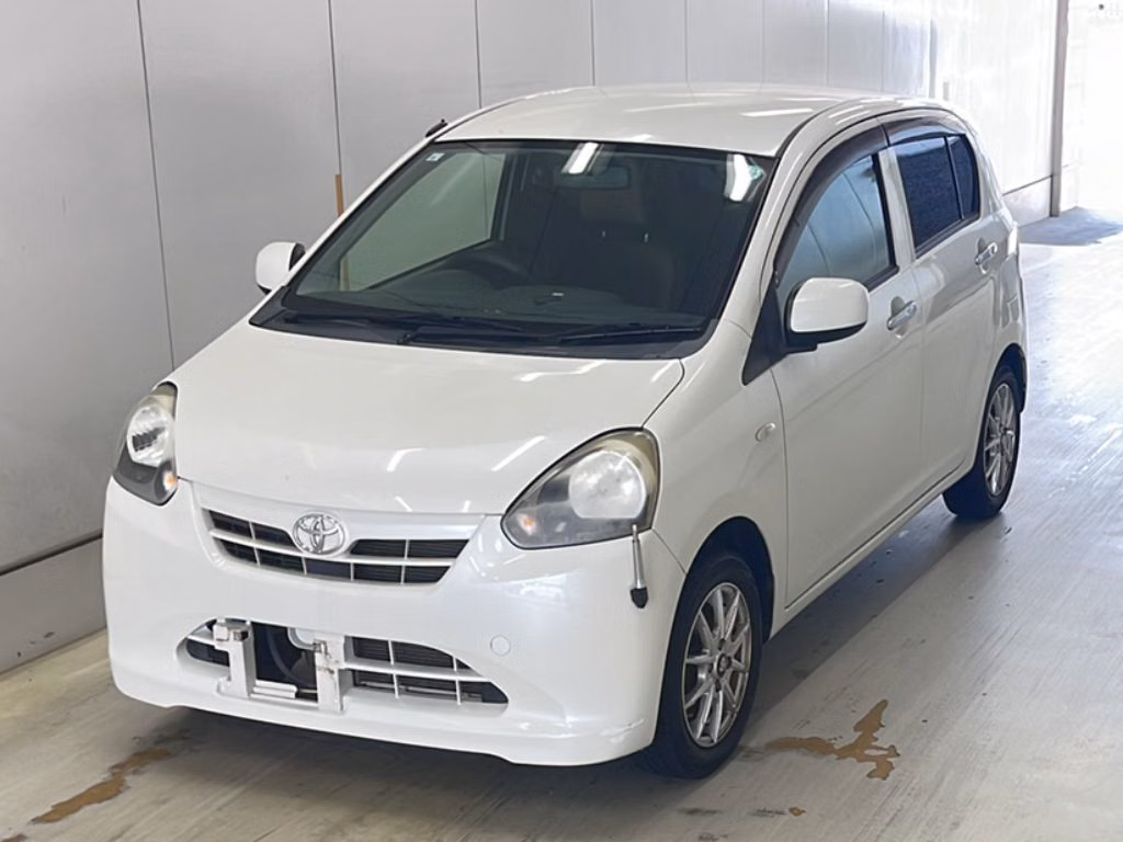TOYOTA PIXIS EPOCH