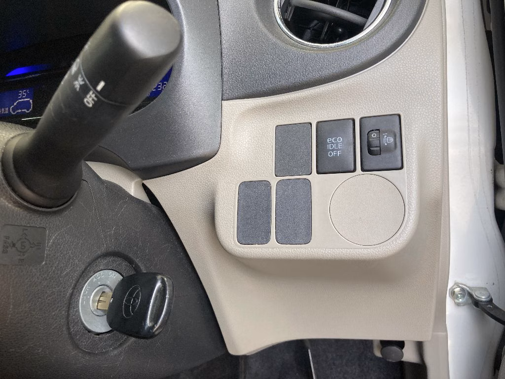 TOYOTA PIXIS EPOCH