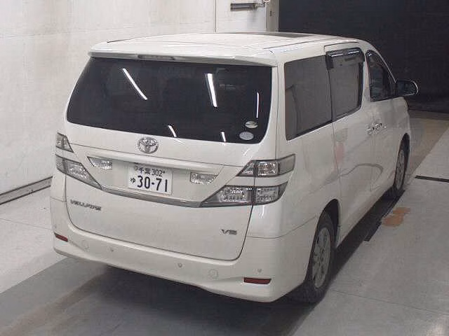 TOYOTA VELLFIRE